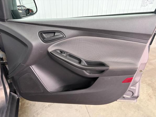 Ford Focus III с пробегом 2012 года, цена 947 000 рублей, 97937 км, седан, Автокод Объявления