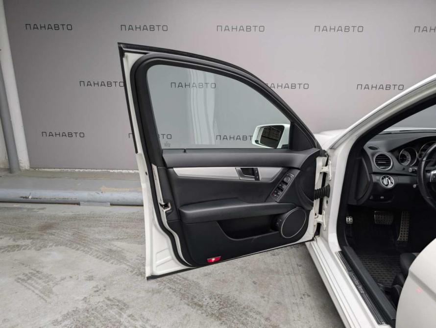 Mercedes-Benz C-Класс III (W204) Рестайлинг Москва  - изображение 8