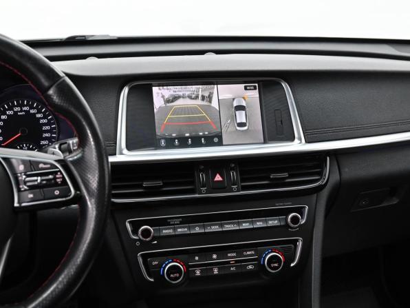 Kia Optima IV Рестайлинг с пробегом 2018 года, цена 1 849 000 рублей, 151000 км, седан, Автокод Объявления