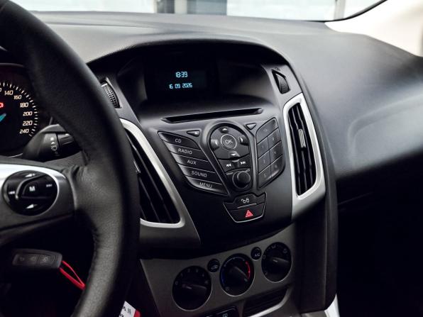 Ford Focus III с пробегом 2012 года, цена 625 000 рублей, 351665 км, хэтчбек, Автокод Объявления