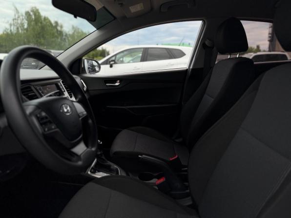 Hyundai Solaris II Рестайлинг с пробегом 2021 года, цена 1 670 000 рублей, 62644 км, седан, Автокод Объявления