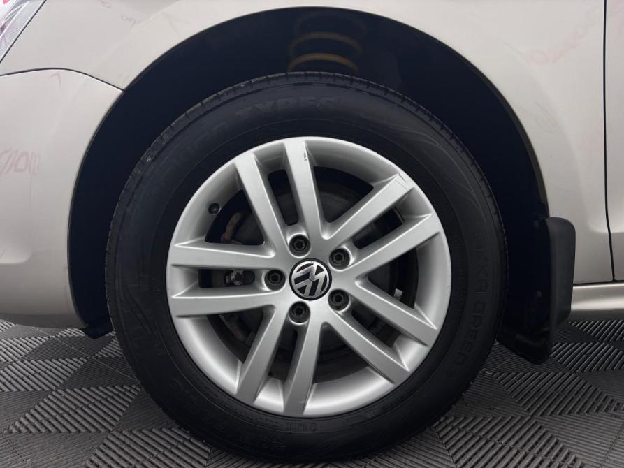 Volkswagen Jetta VI Псков  - изображение 20