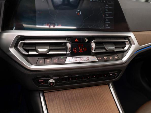 BMW 3 серии VII (G2x) с пробегом 2019 года, цена 4 400 000 рублей, 62426 км, седан, Автокод Объявления