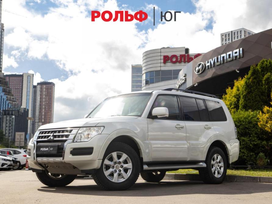 Mitsubishi Pajero IV Рестайлинг 2 Москва  - изображение 1