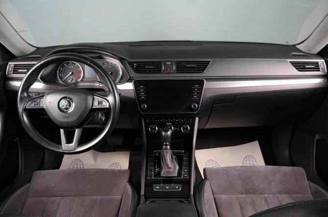 Skoda Superb III с пробегом 2017 года, цена 1 949 000 рублей, 159700 км, лифтбек, Автокод Объявления