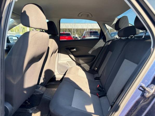 Volkswagen Polo V с пробегом 2012 года, цена 595 000 рублей, 241851 км, седан, Автокод Объявления