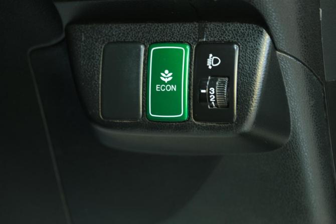 Honda Fit II с пробегом 2010 года, цена 529 000 рублей, 566000 км, хэтчбек, Автокод Объявления