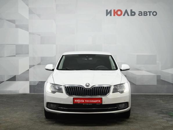 Skoda Superb II Рестайлинг с пробегом 2014 года, цена 1 250 000 рублей, 244008 км, лифтбек, Автокод Объявления