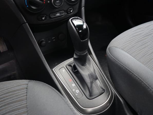 Hyundai Solaris I Рестайлинг с пробегом 2016 года, цена 1 240 000 рублей, 37655 км, седан, Автокод Объявления