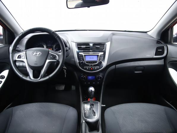 Hyundai Solaris I с пробегом 2011 года, цена 620 000 рублей, 250131 км, седан, Автокод Объявления