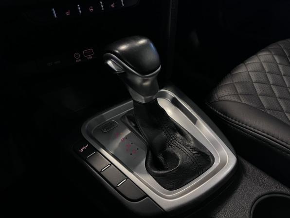 Kia Ceed III с пробегом 2019 года, цена 990 000 рублей, 174801 км, универсал, Автокод Объявления