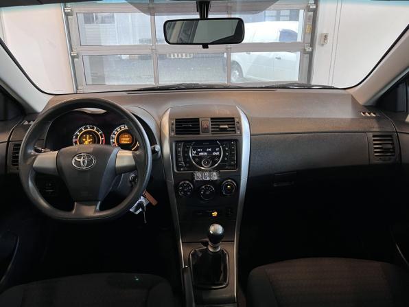 Toyota Corolla X (E140 E150) Рестайлинг с пробегом 2012 года, цена 1 050 000 рублей, 173854 км, седан, Автокод Объявления