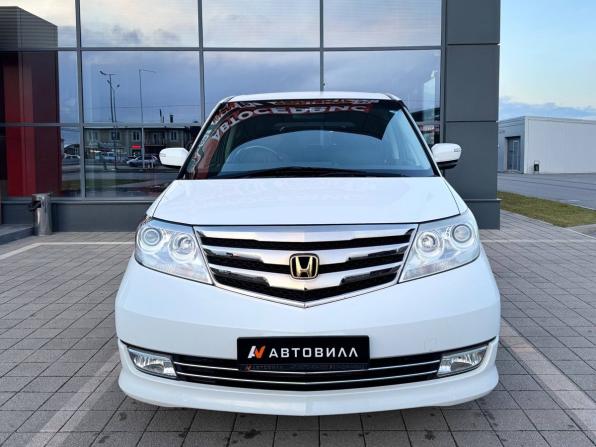 Honda Elysion I Рестайлинг с пробегом 2013 года, цена 2 350 000 рублей, 154774 км, минивэн, Автокод Объявления