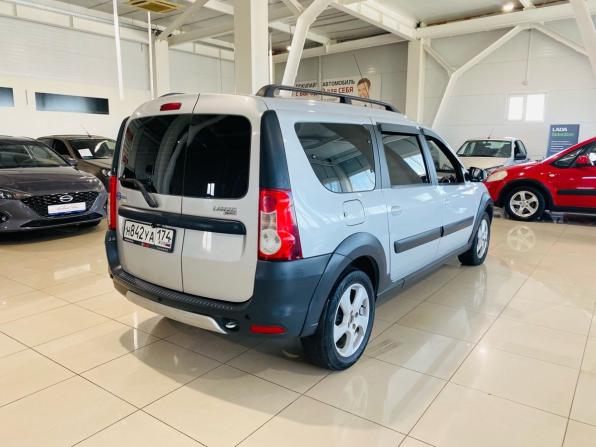 Lada (ВАЗ) Largus I с пробегом 2018 года, цена 990 000 рублей, 109000 км, универсал, Автокод Объявления