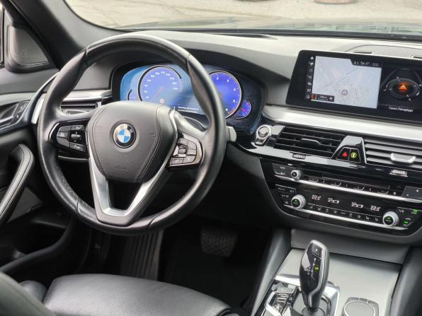 BMW 5 серии VII (G30/G31/G38) с пробегом 2017 года, цена 3 990 000 рублей, 88400 км, седан, Автокод Объявления