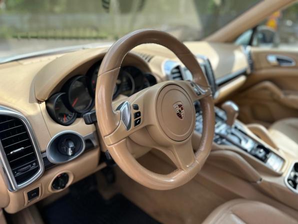 Porsche Cayenne II (958) с пробегом 2012 года, цена 2 160 000 рублей, 192000 км, внедорожник, Автокод Объявления