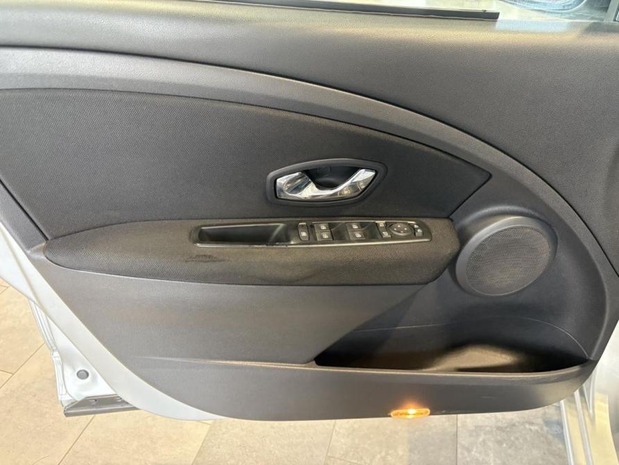 Renault Fluence I Рестайлинг Новомосковск  - изображение 17
