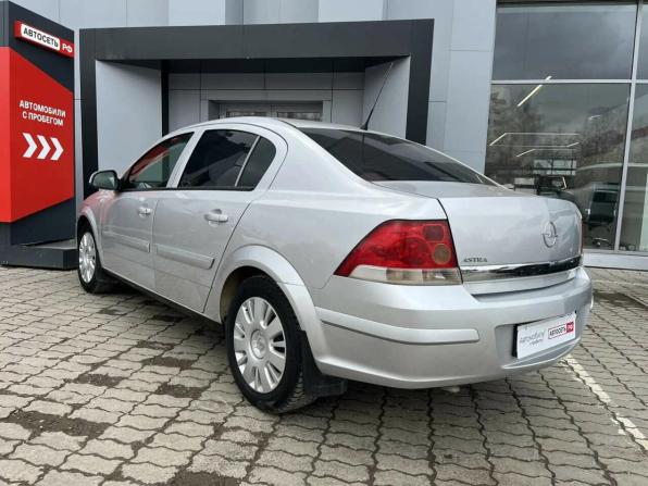 Opel Astra H Рестайлинг с пробегом 2013 года, цена 429 710 рублей, 213899 км, седан, Автокод Объявления