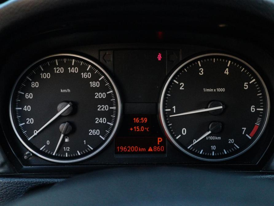 BMW X1 I (E84) Москва  - изображение 17