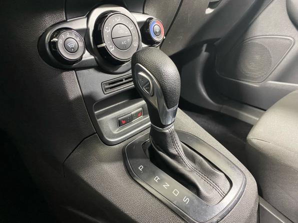 Ford Fiesta Mk6 Рестайлинг с пробегом 2016 года, цена 719 000 рублей, 147000 км, седан, Автокод Объявления