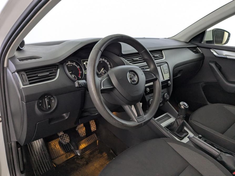 Skoda Octavia III (A7) Рестайлинг Москва  - изображение 16