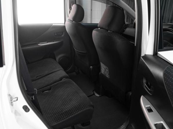 Toyota Ractis I с пробегом 2009 года, цена 629 000 рублей, 260230 км, хэтчбек, Автокод Объявления