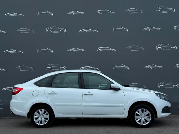 Lada (ВАЗ) Granta I Рестайлинг с пробегом 2020 года, цена 667 500 рублей, 81064 км, хэтчбек, Автокод Объявления