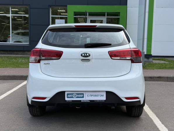 Kia Rio III Рестайлинг с пробегом 2016 года, цена 720 000 рублей, 212492 км, хэтчбек, Автокод Объявления