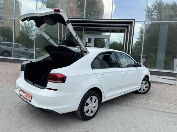 Volkswagen Polo VI с пробегом 2021 года, цена 1 539 000 рублей, 72592 км, лифтбек, Автокод Объявления