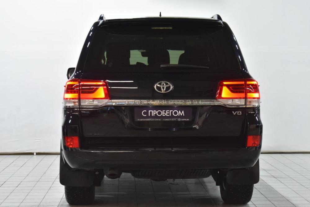 Toyota Land Cruiser 200 Series Рестайлинг 2 Сургут  - изображение 8