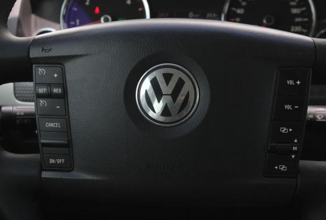 Volkswagen Touareg I Рестайлинг с пробегом 2008 года, цена 1 040 000 рублей, 258356 км, внедорожник, Автокод Объявления