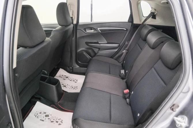 Honda Fit III Рестайлинг с пробегом 2019 года, цена 1 349 000 рублей, 18584 км, хэтчбек, Автокод Объявления