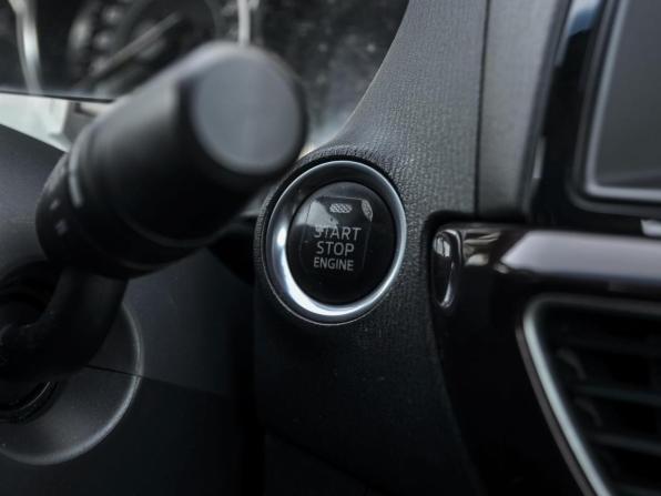 Mazda 6 III (GJ) с пробегом 2013 года, цена 1 599 000 рублей, 187567 км, седан, Автокод Объявления