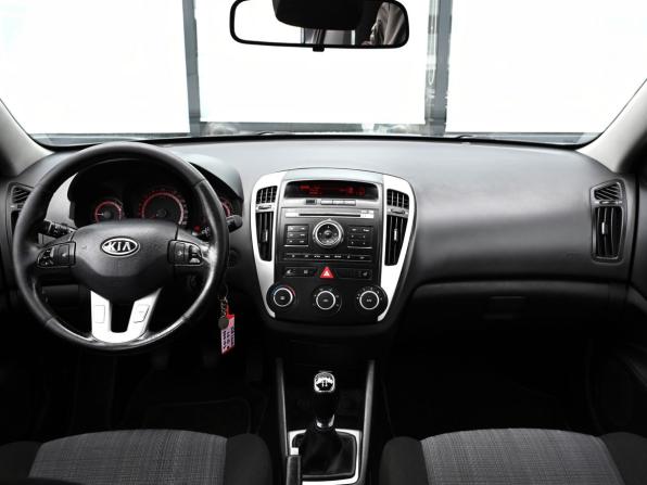 Kia Ceed I Рестайлинг с пробегом 2010 года, цена 705 000 рублей, 336561 км, универсал, Автокод Объявления