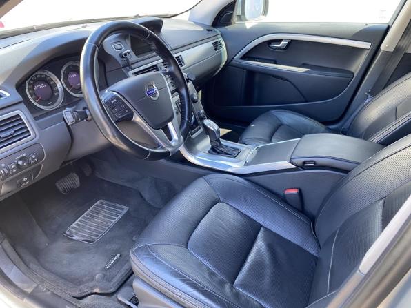 Volvo XC70 II с пробегом 2012 года, цена 1 550 000 рублей, 243639 км, универсал, Автокод Объявления