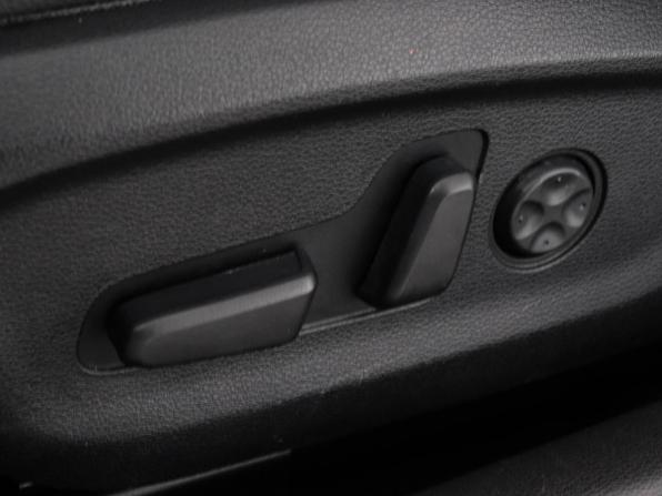 Hyundai Sonata VII (LF) Рестайлинг с пробегом 2018 года, цена 1 769 000 рублей, 136972 км, седан, Автокод Объявления