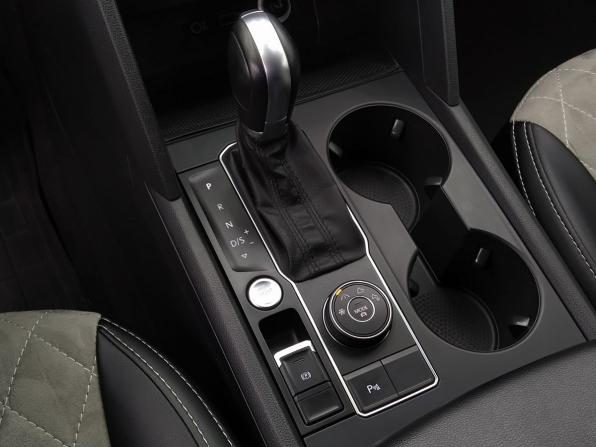 Volkswagen Teramont I с пробегом 2018 года, цена 3 290 000 рублей, 165565 км, внедорожник, Автокод Объявления