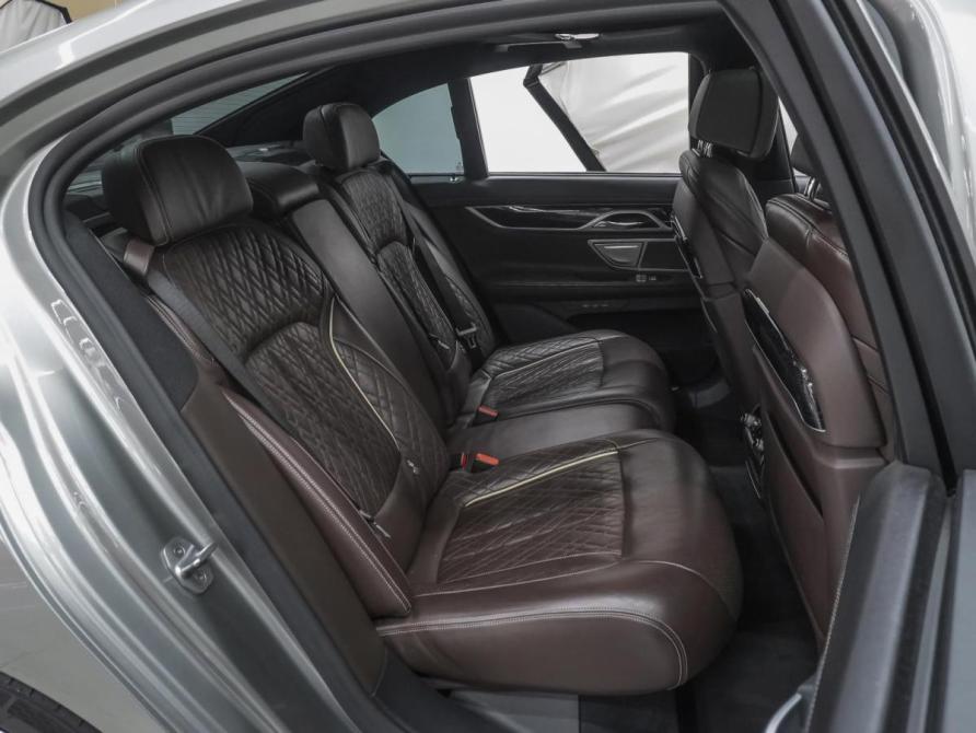 BMW 7 серии VI (G11/G12) Рестайлинг Ростов-на-Дону  - изображение 7