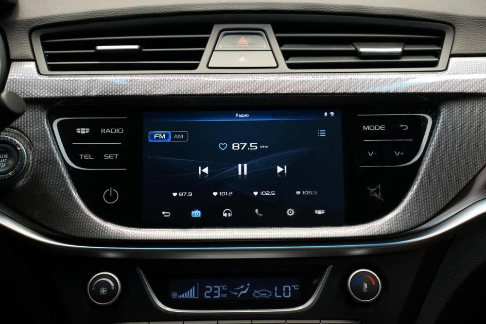 Geely Emgrand 7 I Рестайлинг Крым  - изображение 18