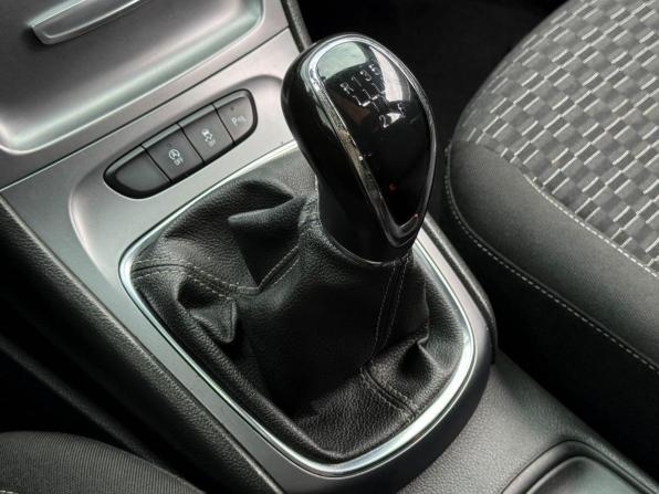 Opel Astra K с пробегом 2019 года, цена 1 179 000 рублей, 205788 км, универсал, Автокод Объявления