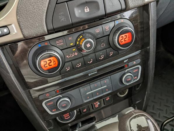 Renault Koleos I Рестайлинг 2 с пробегом 2014 года, цена 1 350 000 рублей, 128059 км, внедорожник, Автокод Объявления