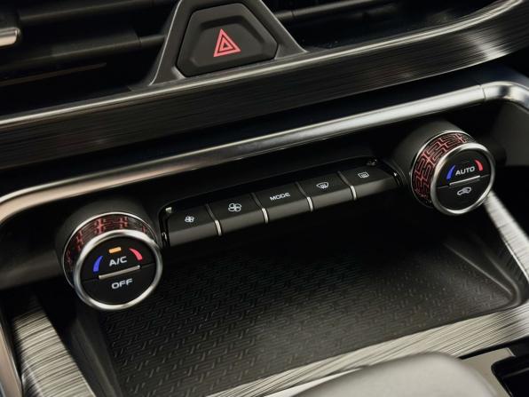Geely Tugella I Рестайлинг с пробегом 2023 года, цена 2 965 000 рублей, 43637 км, внедорожник, Автокод Объявления