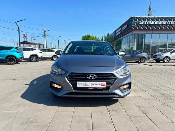 Hyundai Solaris II с пробегом 2017 года, цена 1 399 000 рублей, 84390 км, седан, Автокод Объявления