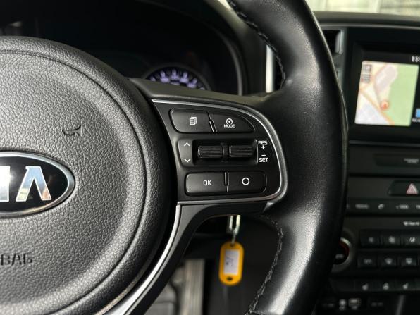 Kia Sportage IV с пробегом 2017 года, цена 2 199 000 рублей, 69802 км, внедорожник, Автокод Объявления