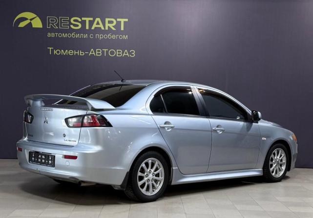 Mitsubishi Lancer X Рестайлинг с пробегом 2011 года, цена 896 000 рублей, 315000 км, седан, Автокод Объявления