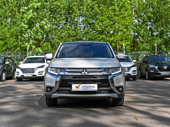 Mitsubishi Outlander III Рестайлинг 2 с пробегом 2018 года, цена 1 762 000 рублей, 112073 км, внедорожник, Автокод Объявления
