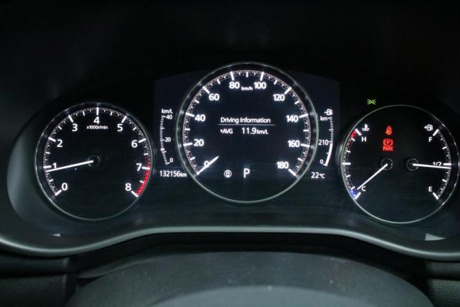 Mazda 3 IV (BP) с пробегом 2021 года, цена 1 395 000 рублей, 132156 км, хэтчбек, Автокод Объявления