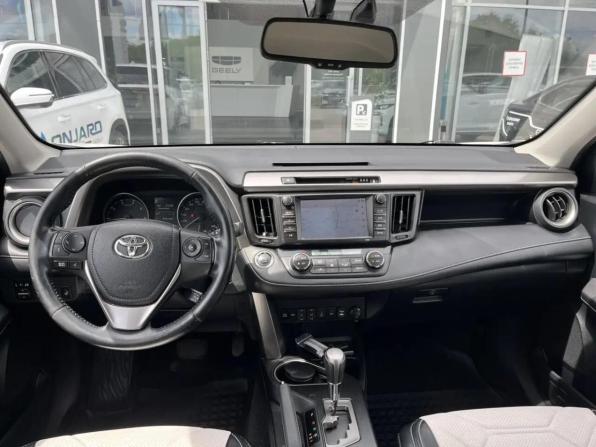 Toyota RAV4 IV (XA40) Рестайлинг с пробегом 2018 года, цена 2 450 000 рублей, 161114 км, внедорожник, Автокод Объявления