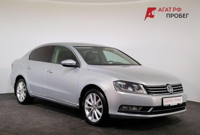 Volkswagen Passat B7 с пробегом 2011 года, цена 930 000 рублей, 179135 км, седан, Автокод Объявления