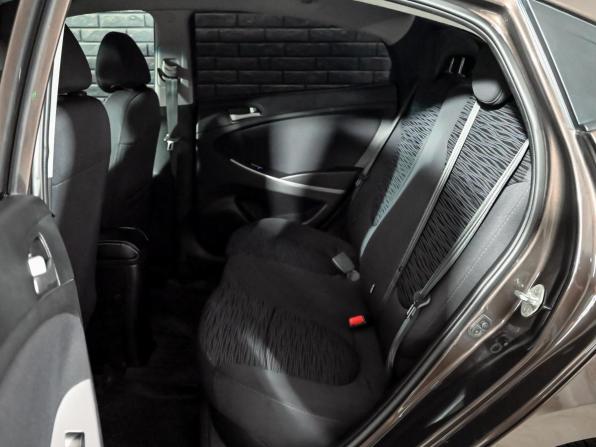 Hyundai Solaris I Рестайлинг с пробегом 2015 года, цена 1 100 000 рублей, 131986 км, седан, Автокод Объявления